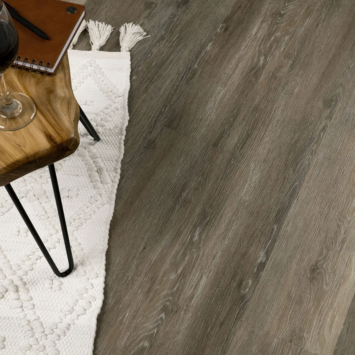 Cyrus Dulles Tails® Luxury Vinyl Planks