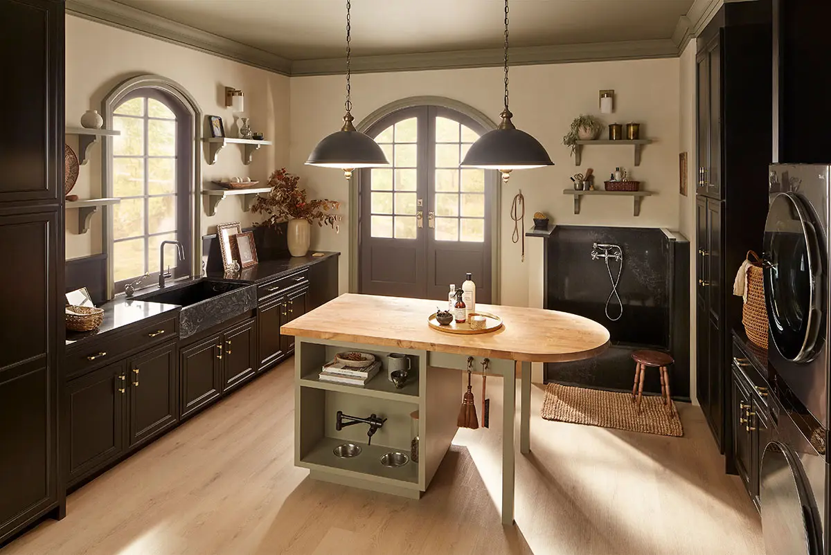 Cyrus® Runmill Isle® Luxury Vinyl Planks