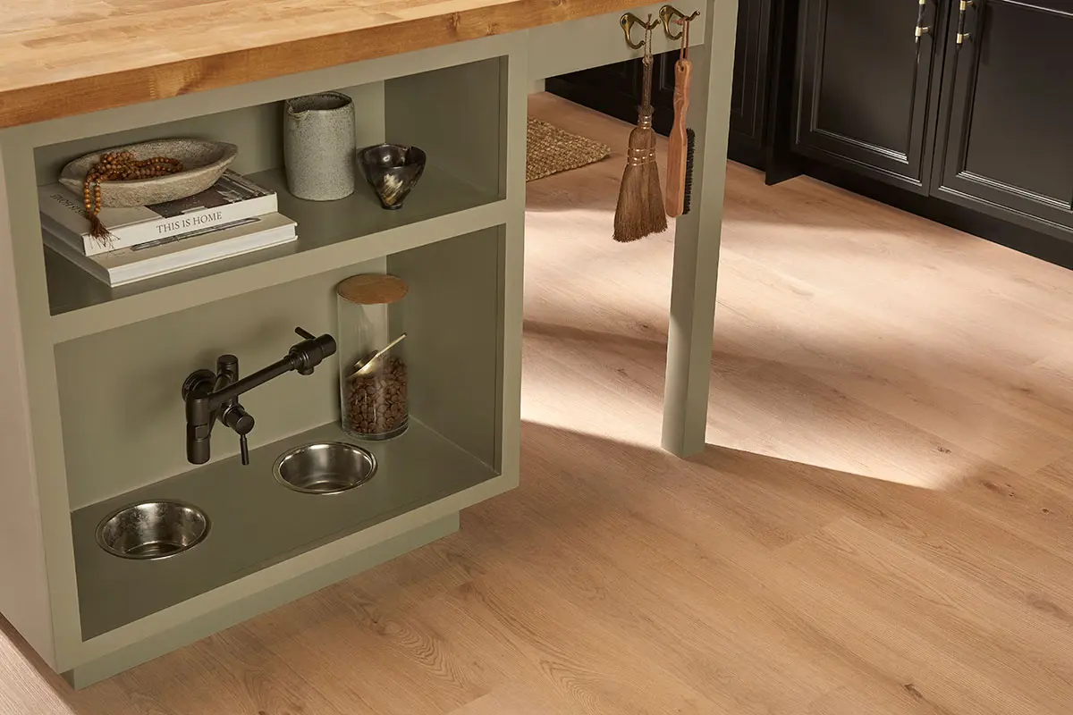 Cyrus® Runmill Isle® Luxury Vinyl Planks