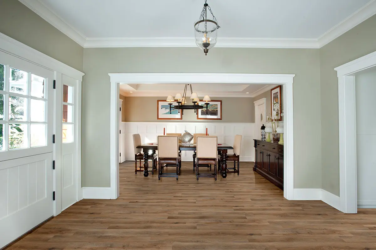 Glenridge™ Reclaimed Oak® Luxury Vinyl Planks
