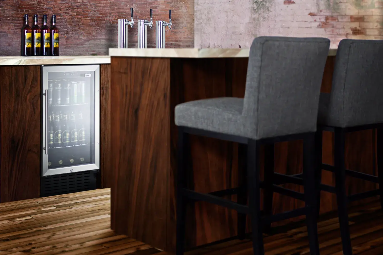Summit SCR1841B 18" Wide Built-In Beverage Center